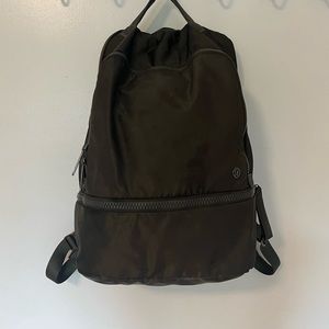 Lululemon City Adventurer Backpack 20L - Olive Green - Good Condition
